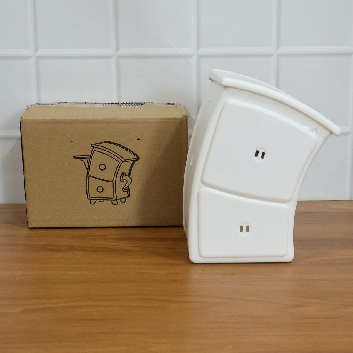 Multipurpose 2 layer drawer organizer ideal for stationery and makeup storage